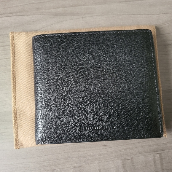Burberry Heritage Stripe Leather International Bifold Wallet - Picture 8 of 10